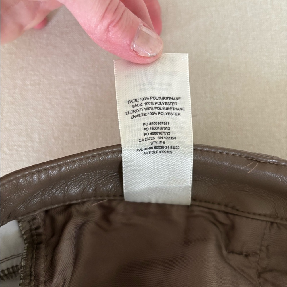 Aritzia Wilfred vegan leather pant Melina cropped 6 brown taupe - Picture 5 of 8